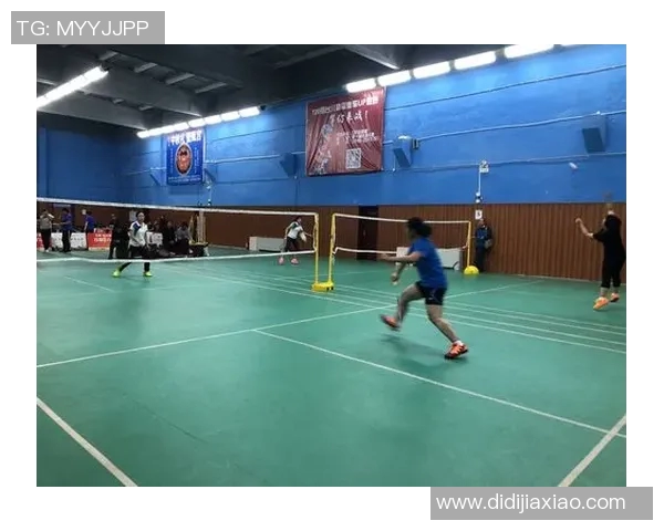 赛后复盘西安羽毛球队与上海羽毛球队比赛的战术分析与经验总结 赛后复盘西安羽毛球队与上海羽毛球队比赛的战术分析与经验总结